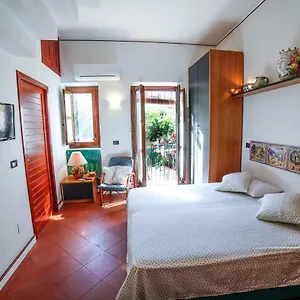 https://il-carretto-taormina-center.sicilyhotelsitaly.net