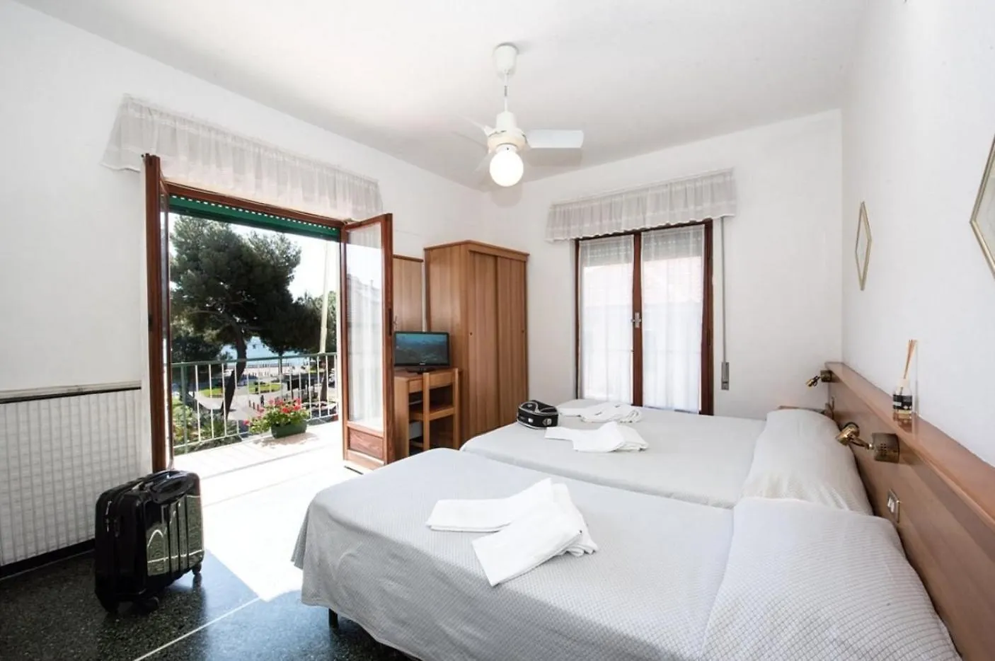 Hotel Tirreno Celle Ligure