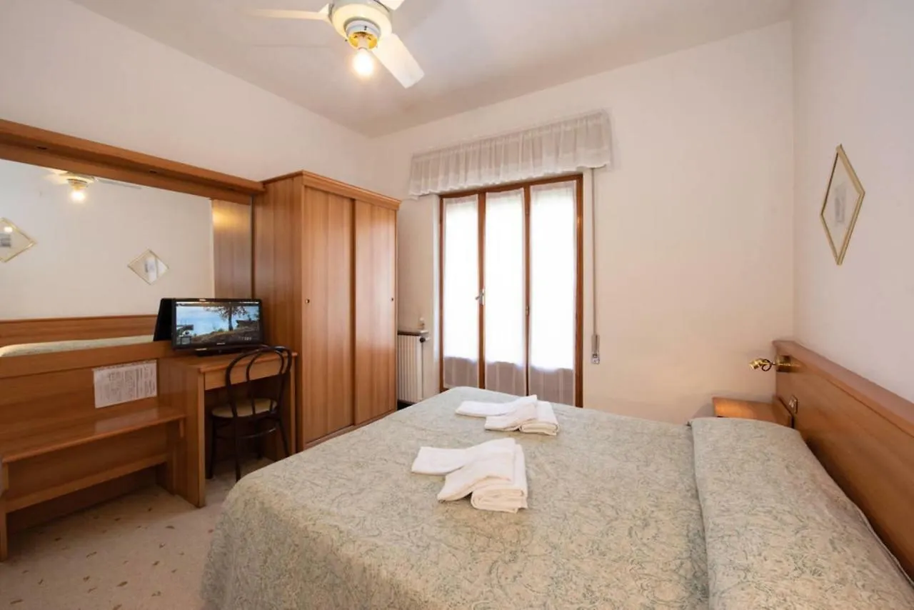 Hotel Tirreno Celle Ligure